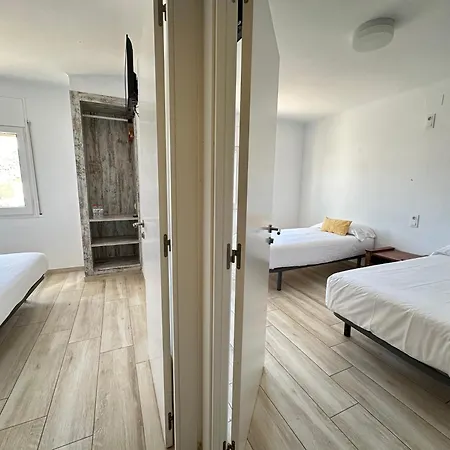 Konukevi Agi Gloria Roses