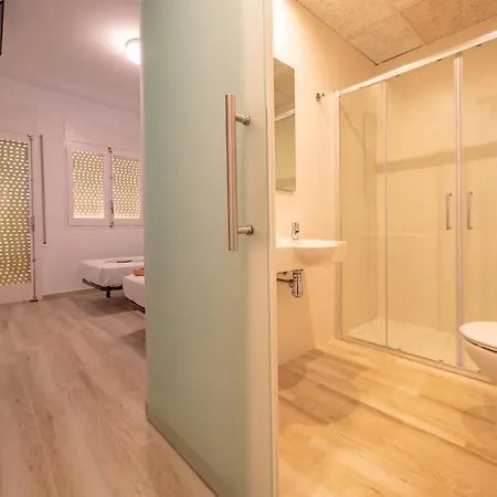 Konukevi Agi Gloria Roses