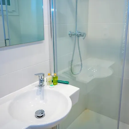 Konukevi Agi Gloria Roses